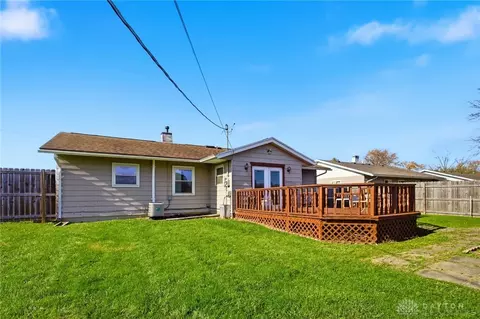 Exterior - 532 Gruen Dr, Springfield, OH 45505 photo 5 of 10