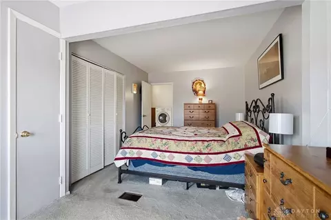 Bedroom - 532 Gruen Dr, Springfield, OH 45505 photo 2 of 4