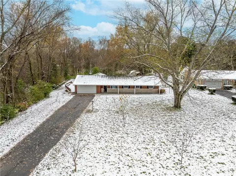1839 Simison Rd, Spring Valley, OH 45370