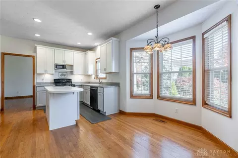 Kitchen - 320 Springmill Dr, Springboro, OH 45066 photo 5 of 6