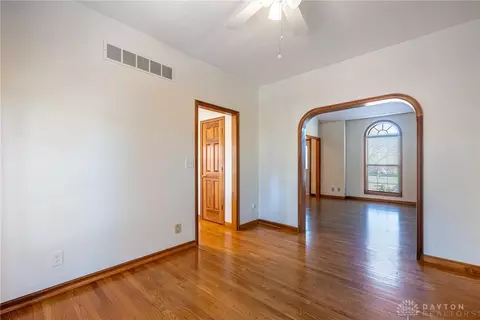 Living - 320 Springmill Dr, Springboro, OH 45066 photo 8 of 8
