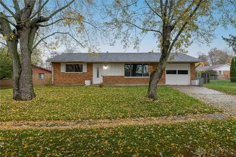 5741 Lily Ln, Dayton, OH 45414