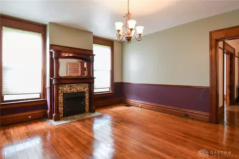 Living - 361 Upper Valley Pike, Springfield, OH 45504 photo 2 of 12