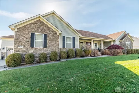 6936 Breckenwood Dr, Dayton, OH 45424