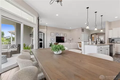 Dining - 135 Rippling Brook Ln, Springboro, OH 45066 photo 2 of 2