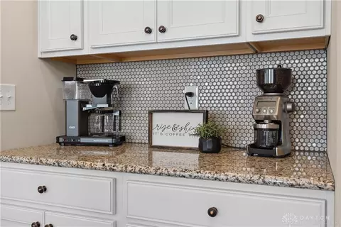 Kitchen - 135 Rippling Brook Ln, Springboro, OH 45066 photo 5 of 5