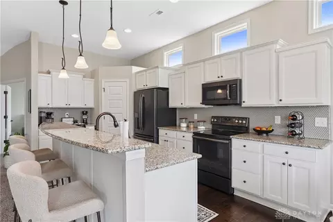 Kitchen - 135 Rippling Brook Ln, Springboro, OH 45066 photo 1 of 5