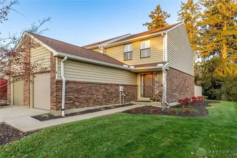 8456 Island Pines Pl, Maineville, OH 45039