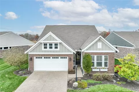 5139 Renaissance Park Dr, Franklin, OH 45005