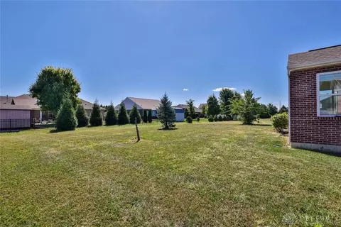 Exterior - 1354 Alexander Dr, Hamilton, OH 45013 photo 9 of 11