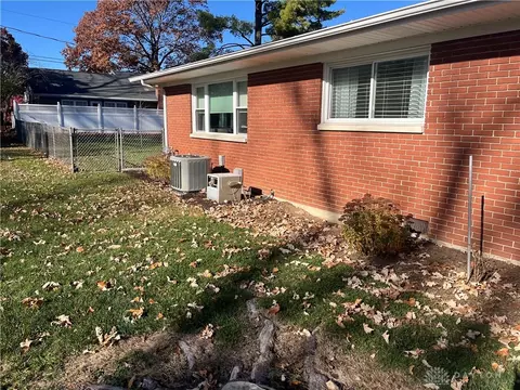 622 Windsor Rd, Troy, OH 45373 photo 5