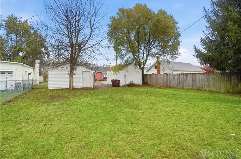 Exterior - 413 Spring Ave, Franklin, OH 45005 photo 2 of 4
