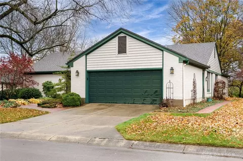 Exterior - 571 Eagle Cir, Kettering, OH 45429 photo 17 of 22