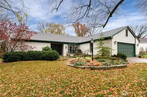 Exterior - 571 Eagle Cir, Kettering, OH 45429 photo 16 of 22