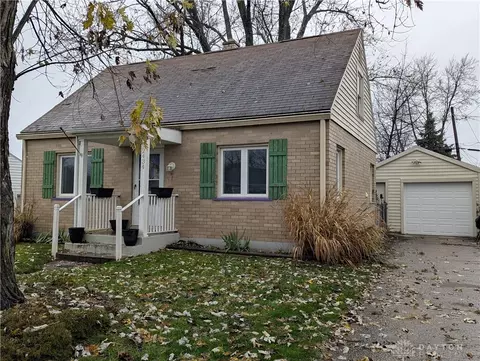 2434 Irwin Ave, Springfield, OH 45505