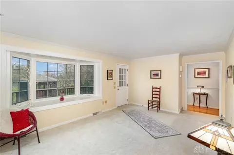 Living - 460 Whitestone Ct, Cincinnati, OH 45231 photo 2 of 3