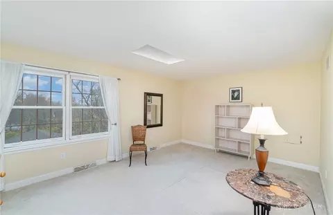 Bedroom - 460 Whitestone Ct, Cincinnati, OH 45231 photo 1 of 5