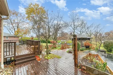 Exterior - 460 Whitestone Ct, Cincinnati, OH 45231 photo 4 of 9