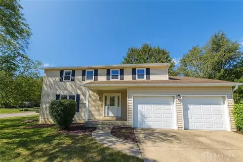 9287 Gourmet Ln, Loveland, OH 45140