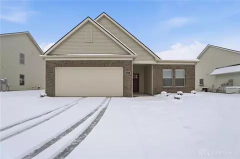 286 Hampton Trl, Springfield, OH 45502