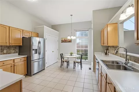 Kitchen - 6321 Edgewater Dr, Mason, OH 45040 photo 1 of 6