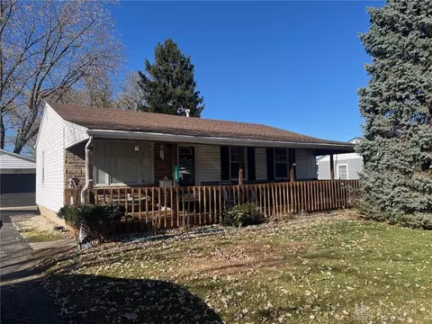 1329 Ironwood Dr, Fairborn, OH 45324