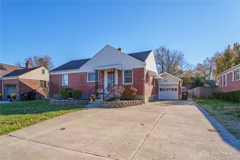 308 E Dorothy Ln, Dayton, OH 45419 photo 2
