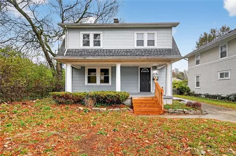 2536 Ravenwood Ave, Dayton, OH 45406