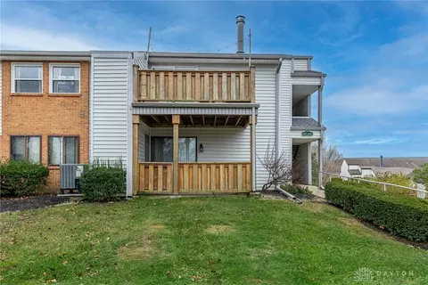 3056 Bright Bounty Ln, Dayton, OH 45449