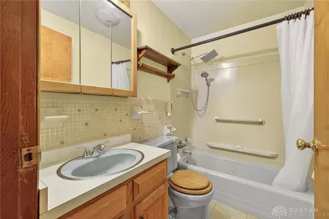 290 Janet Ave, Franklin, OH 45005 photo 18