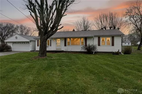 290 Janet Ave, Franklin, OH 45005 photo 2