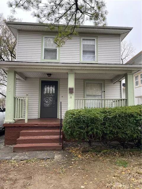 212 E Hillcrest Ave, Dayton, OH 45405