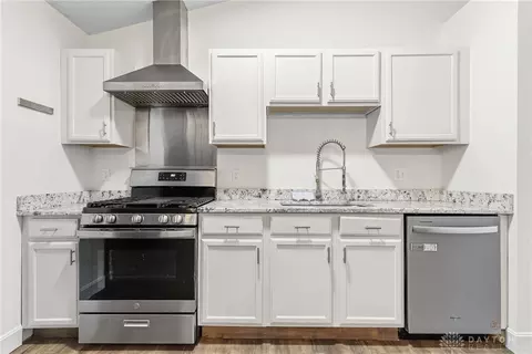 Kitchen - 41 Mallard Dr, Amelia, OH 45102 photo 2 of 3