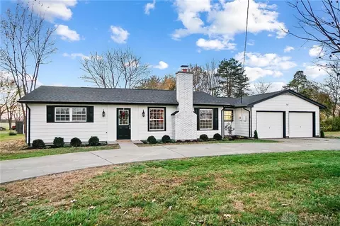 4303 Robinson Vail Rd, Franklin, OH 45005