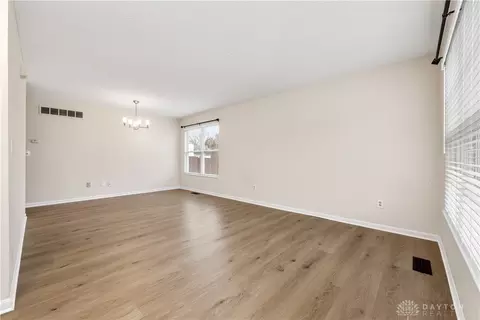 Living - 673 Amber Trl, Cincinnati, OH 45244 photo 1 of 6