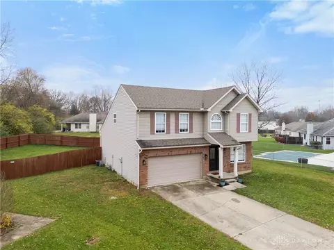 View/Area - 673 Amber Trl, Cincinnati, OH 45244 photo 5 of 6