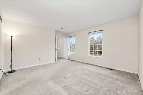 Bedroom - 673 Amber Trl, Cincinnati, OH 45244 photo 3 of 7