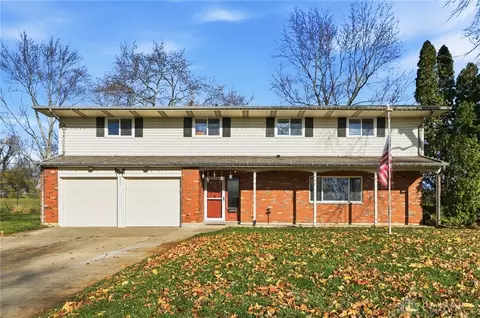 4524 Drayton Ct, Kettering, OH 45440
