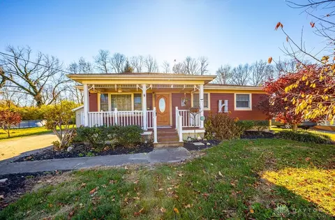 5221 Southview Dr, Fairfield, OH 45014