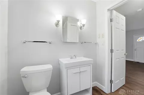Bath - 4008 Ackerman Blvd, Kettering, OH 45429 photo 2 of 3