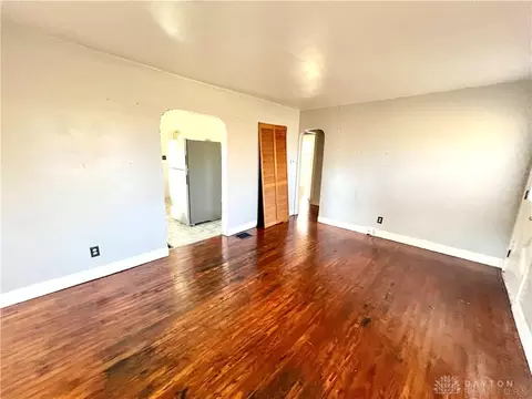 3145 Troy Rd, Springfield, OH 45504 photo 8