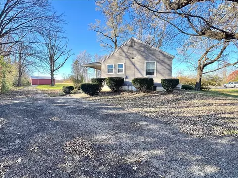 3145 Troy Rd, Springfield, OH 45504 photo 19