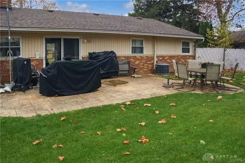 Exterior - 4108 Renwood Dr, Kettering, OH 45429 photo 5 of 5