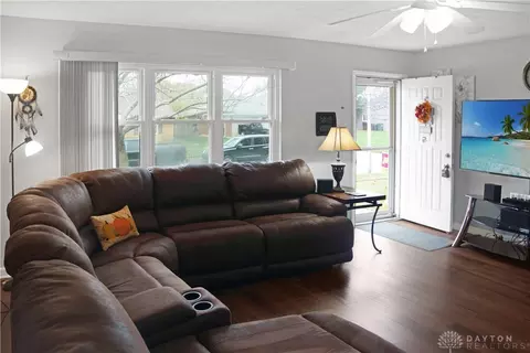 Living - 4108 Renwood Dr, Kettering, OH 45429 photo 1 of 1
