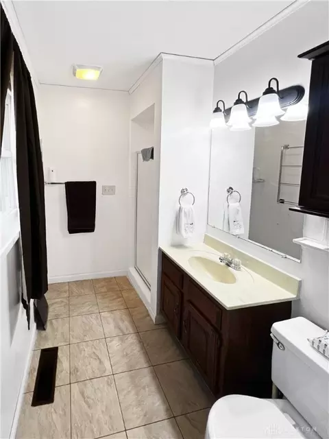 Bath - 4108 Renwood Dr, Kettering, OH 45429 photo 1 of 5
