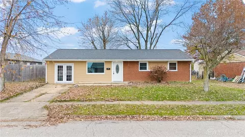 148 June Pl, Brookville, OH 45309