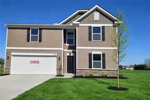 2927 Huntington Dr, Troy, OH 45373