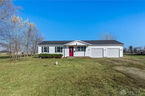 8953 Davisson Rd, Mechanicsburg, OH 43044