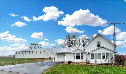 1826 Albright Rd, Arcanum, OH 45304