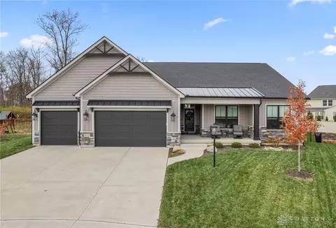9905 Rothschild Ct, Dayton, OH 45458